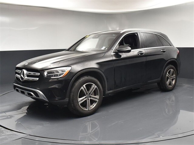 2022 Mercedes Benz GLC 300 photo 4