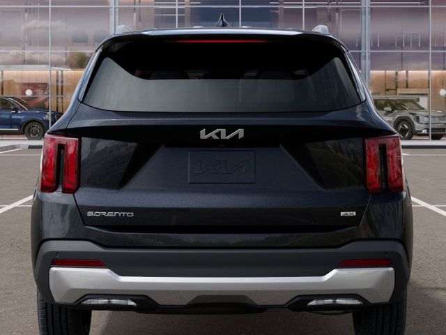 2025 Kia Sorento S - Photo 13
