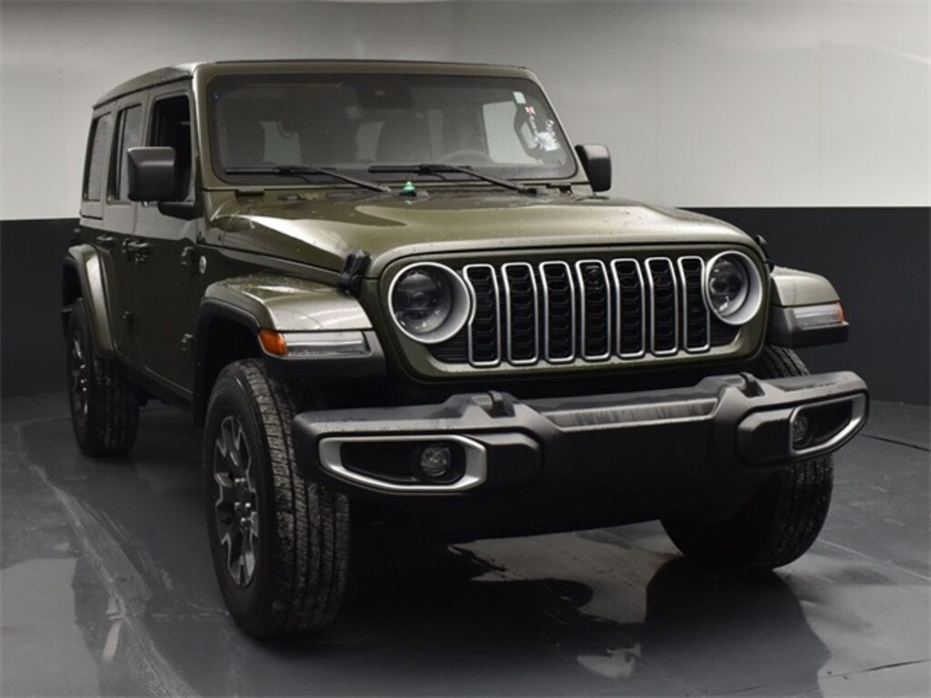 Used 2024 Jeep Wrangler Sahara SUV