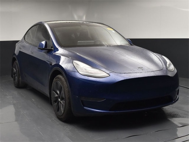 Used 2021 Tesla Model Y Long Range with VIN 5YJYGDEE2MF083884 for sale in Kansas City