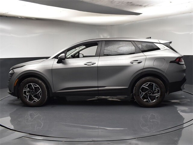 2025 Kia Sportage LX photo 4
