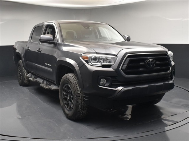2021 Toyota Tacoma SR5 V6 photo 3