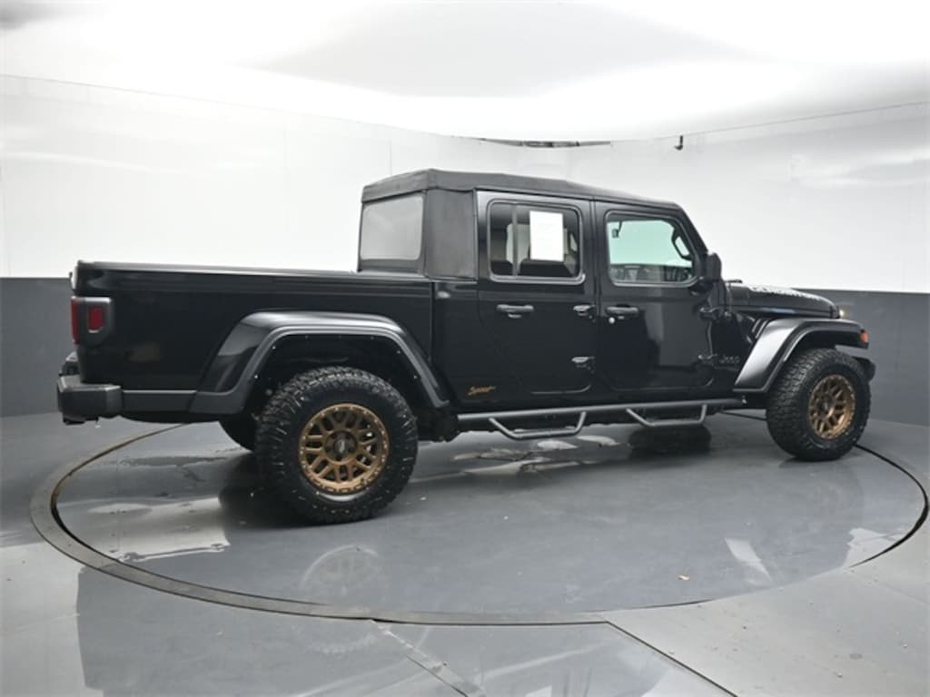 Used 2022 Jeep Gladiator Sport Truck Crew Cab