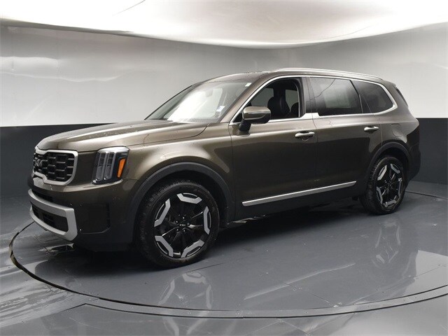 2025 Kia Telluride S photo 4