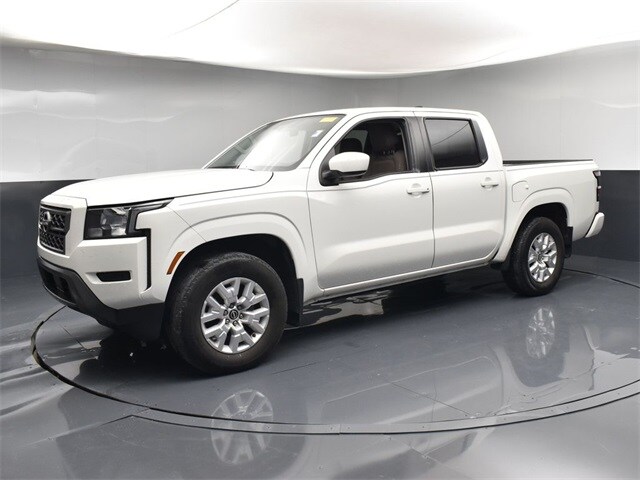 2022 Nissan Frontier SV photo 3