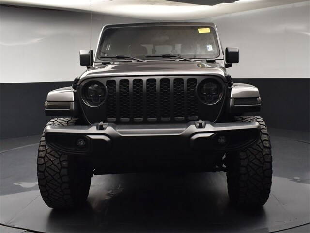 2022 Jeep Gladiator Sport photo 2