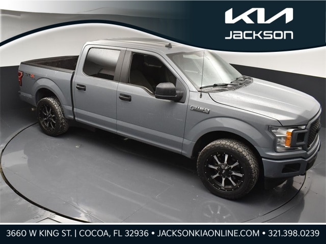 2020 Ford F-150 XL's photo