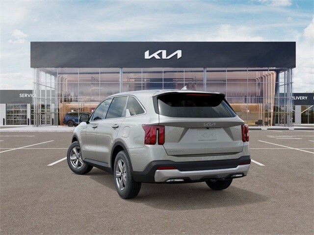 2026 Kia Sorento LX photo 4