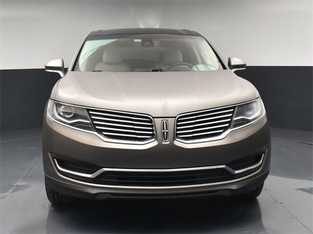 2017 Lincoln MKX Reserve photo 4