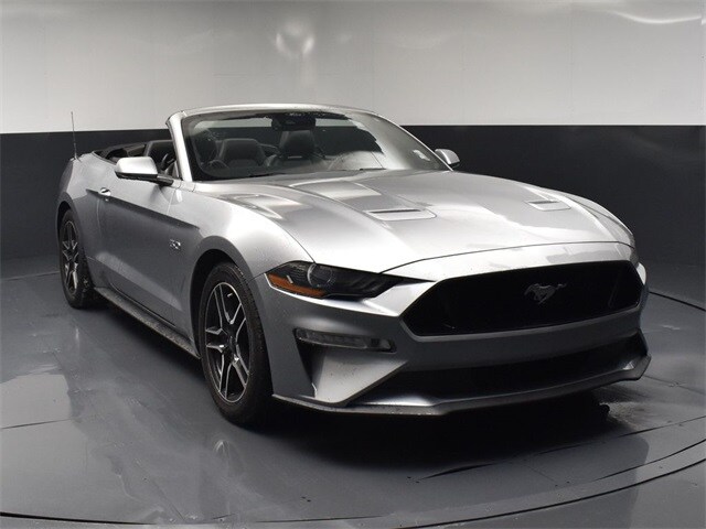 2022 Ford Mustang GT Premium Convertible photo 2
