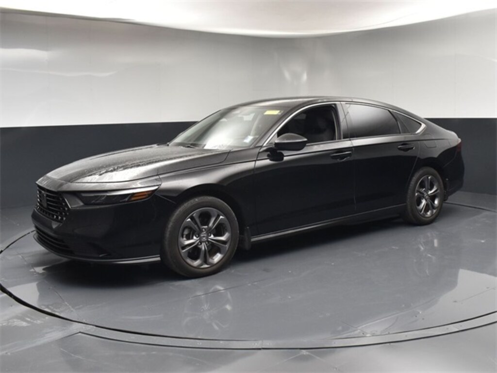Used 2023 Honda Accord EX Sedan