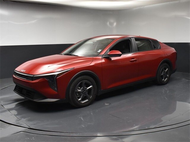2025 Kia K4 LXS photo 4