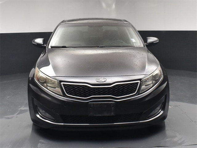 2011 Kia Optima SX photo 3