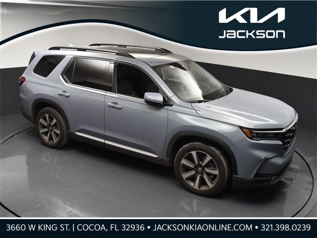 2025 Honda Pilot Elite's photo