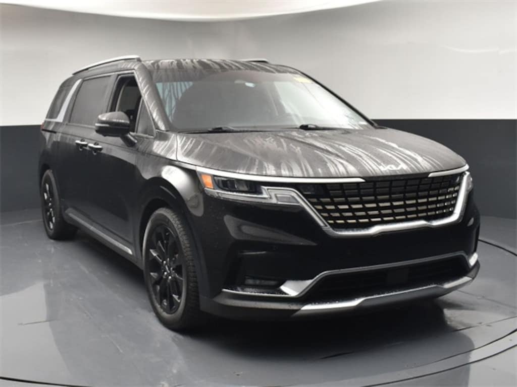 Certified 2022 Kia Carnival SX MPV