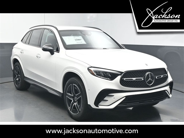2026 Mercedes-Benz GLC Base's photo