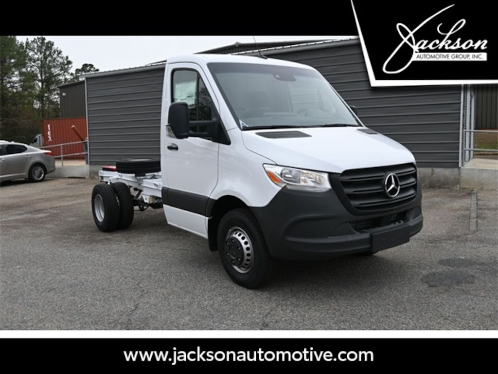New 2023 Mercedes-Benz Sprinter 3500XD Chassis Standard Roof 4-Cyl Diesel HO Truck 144" WB RWD