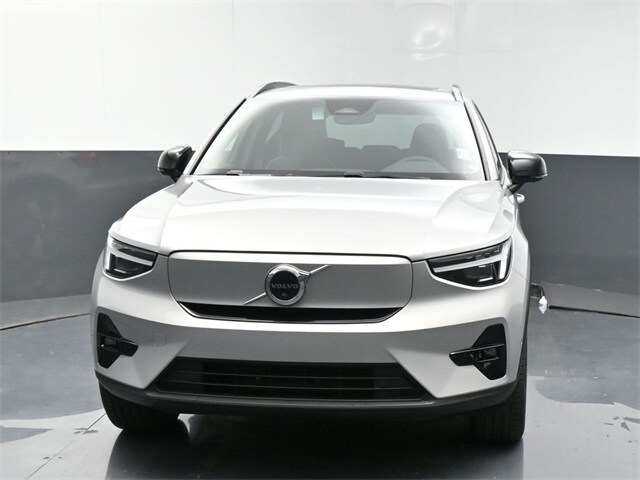 2024 Volvo XC40 Recharge Plus photo 3
