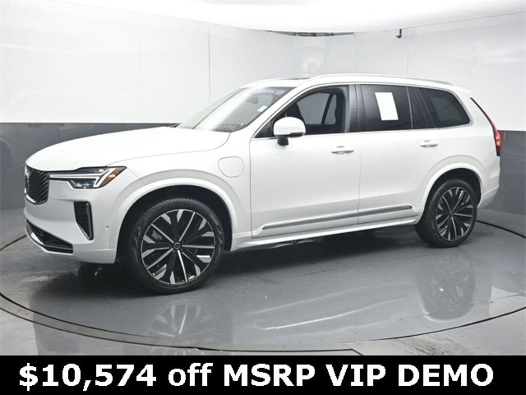 Used 2025 Volvo XC90 plug-in hybrid T8 (2025.5) Ultra 7-Seater SUV