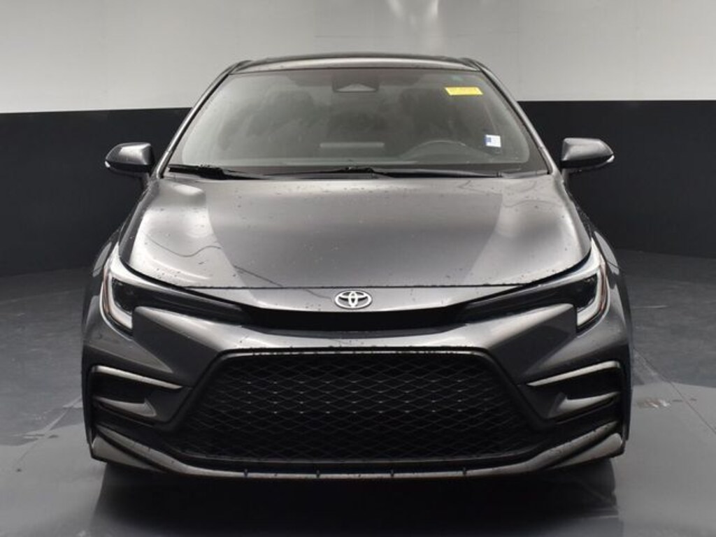 Used 2023 Toyota Corolla SE Sedan
