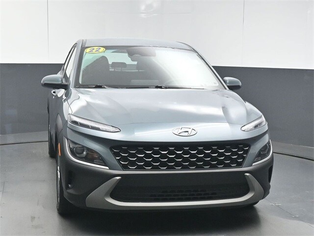 2022 Hyundai Kona SE photo 3