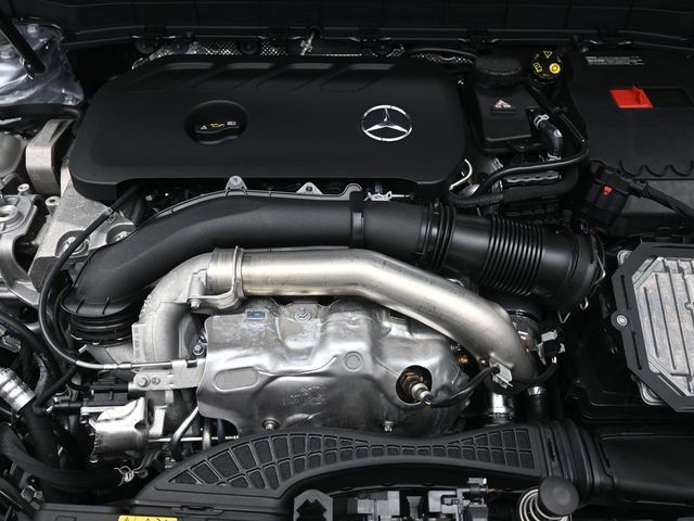 2026 Mercedes-Benz GLB GLB 250 - Photo 33