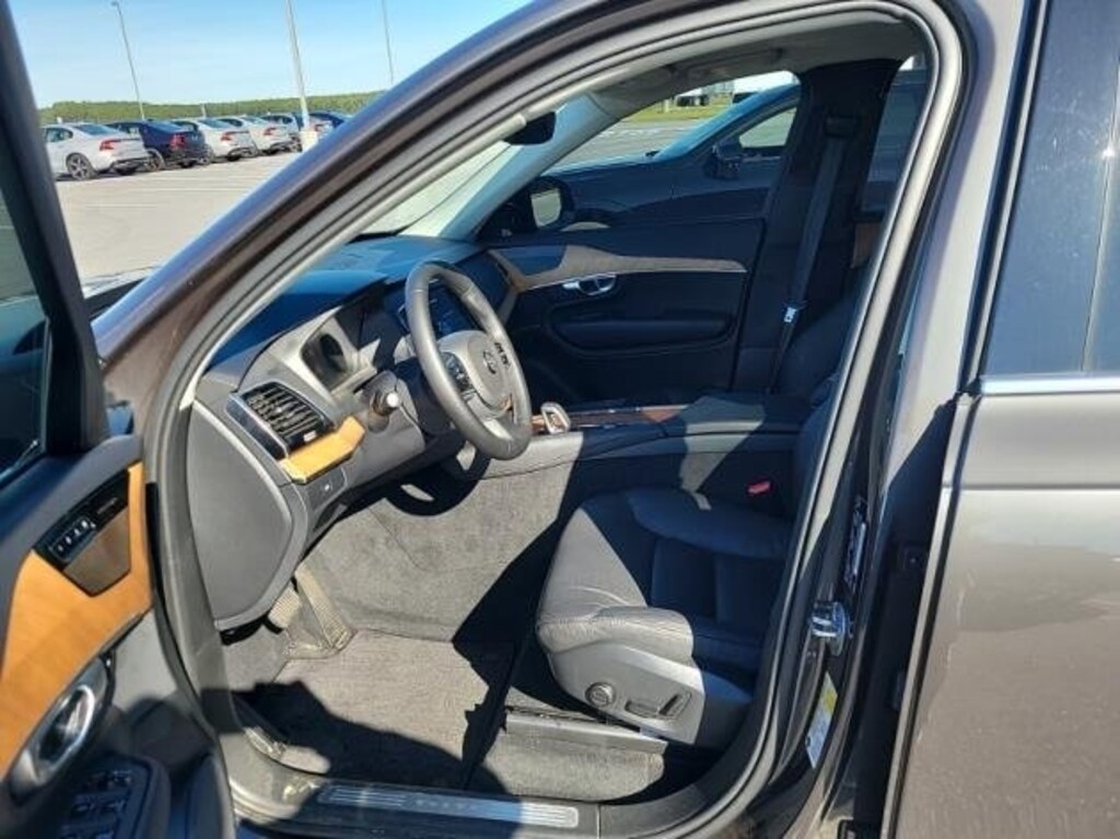 Used 2024 Volvo XC90 B6 Plus Bright 7-Seater SUV