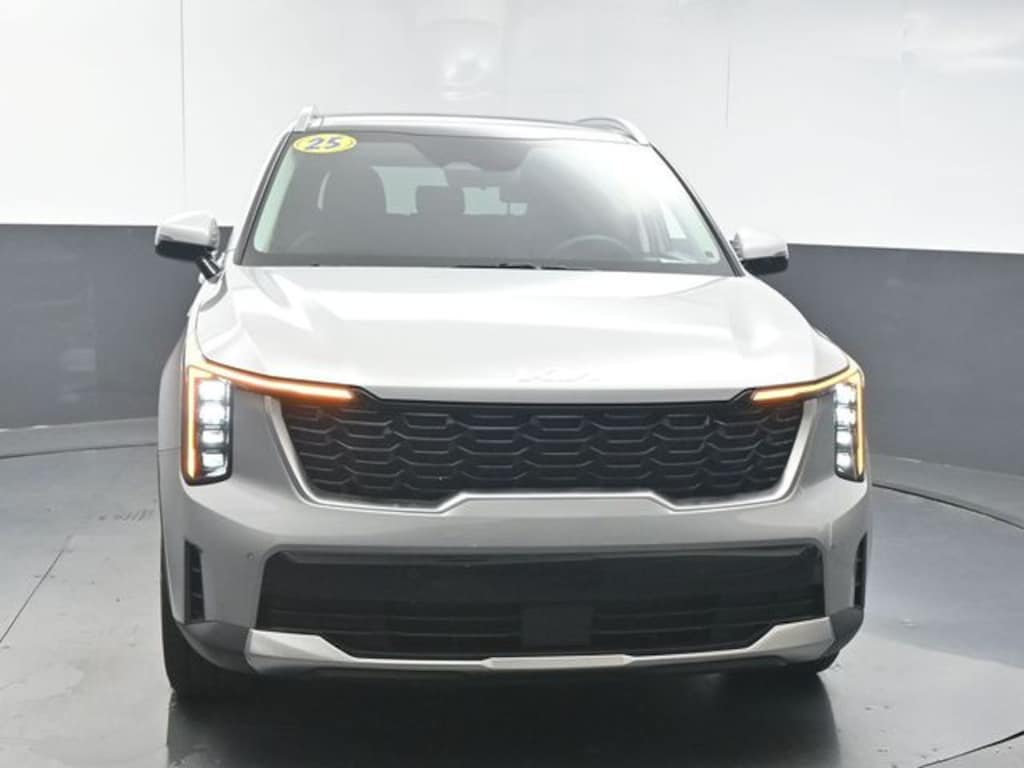 Used 2025 Kia Sorento S SUV