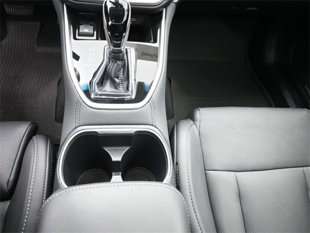 Used 2022 Subaru Outback Limited SUV