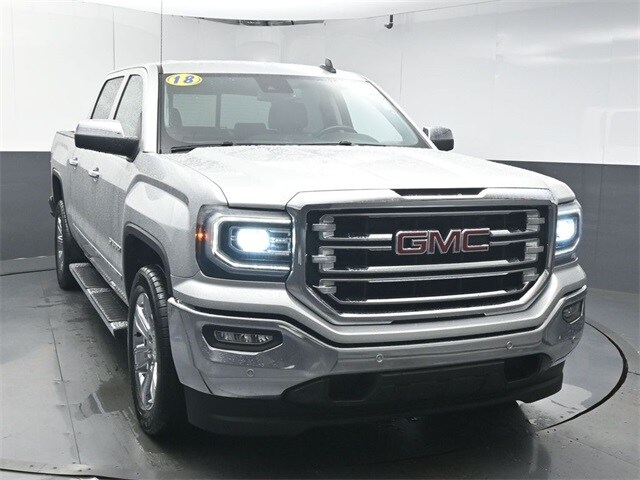 2018 Gmc Sierra 1500 SLT photo 2