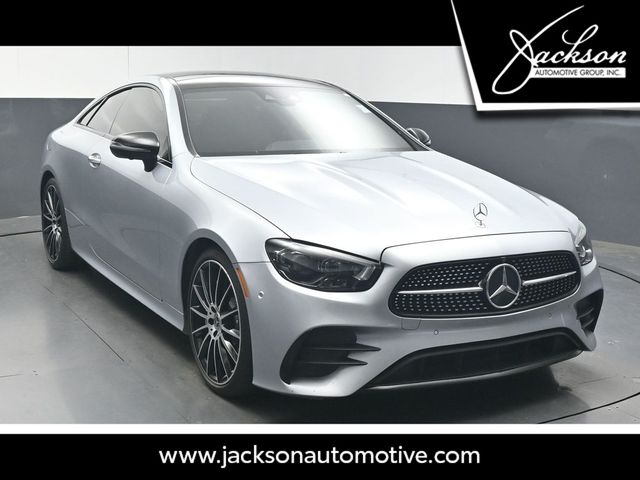 2022 Mercedes-Benz E-Class E450 Coupe's photo