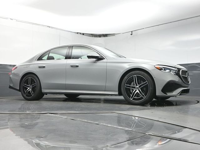 2026 Mercedes-Benz E-Class E350 - Photo 33
