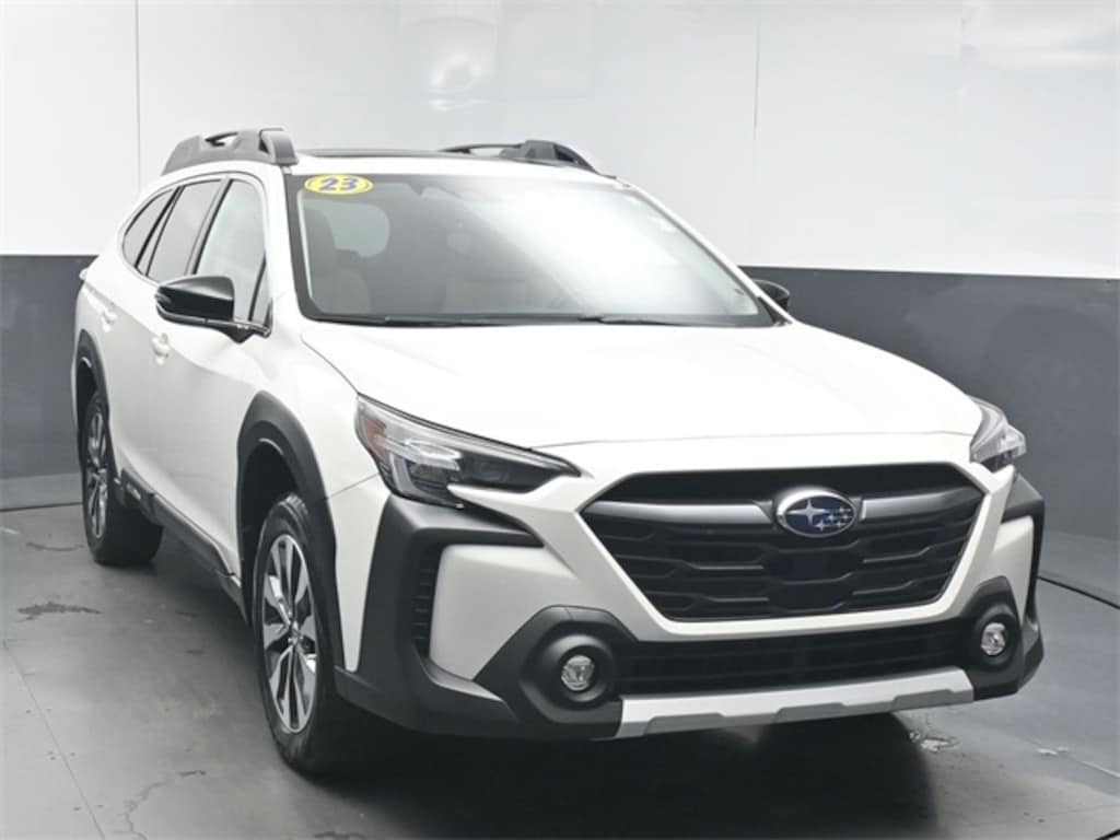 Used 2023 Subaru Outback Limited SUV