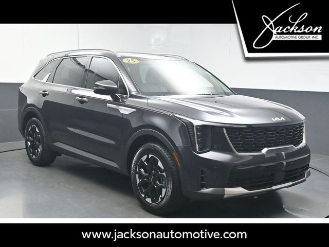 2025 Kia Sorento S AT's photo