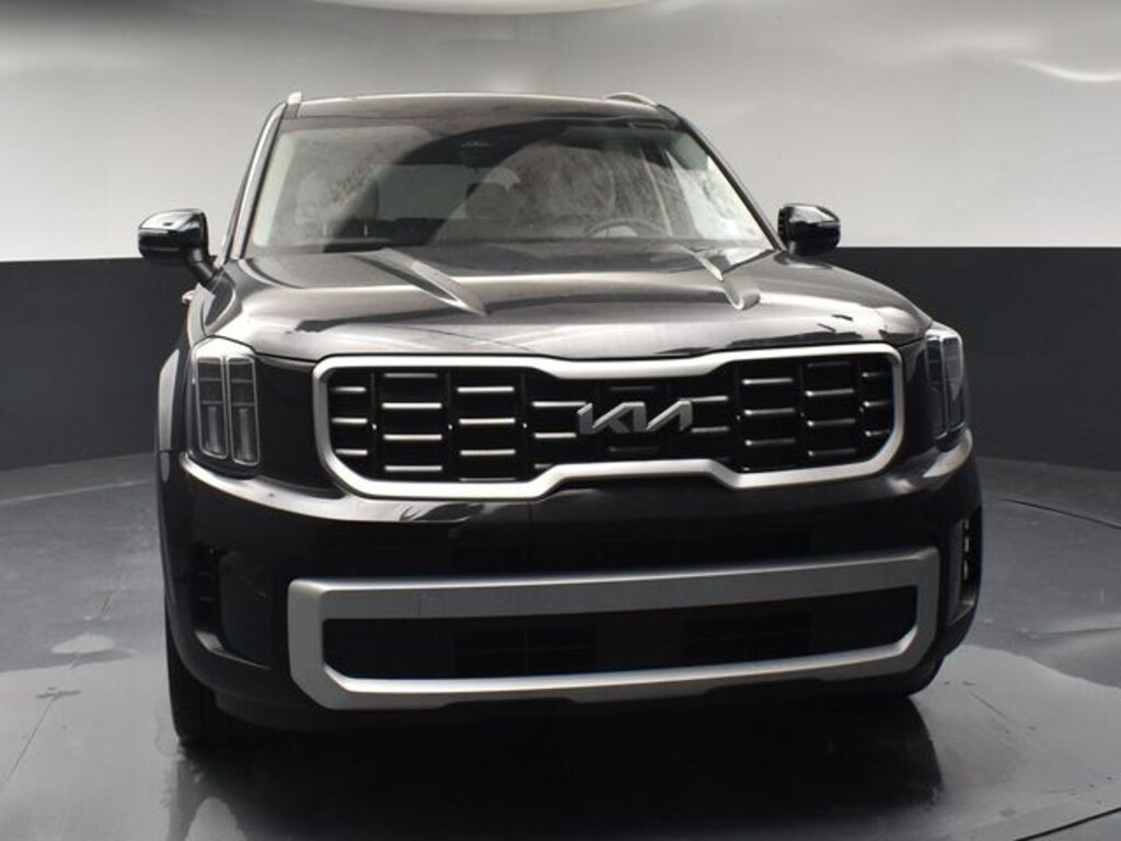 Used 2025 Kia Telluride S SUV