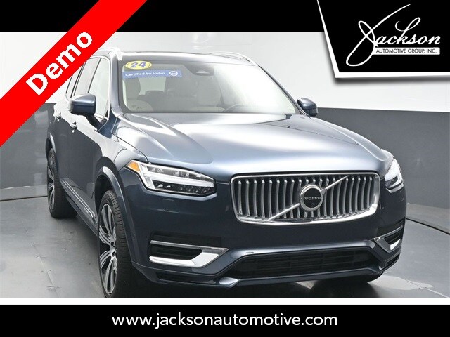 2024 Volvo XC90 Recharge T8 Plus photo 2