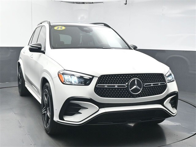 2025 Mercedes Benz GLE 350 4MATIC photo 2