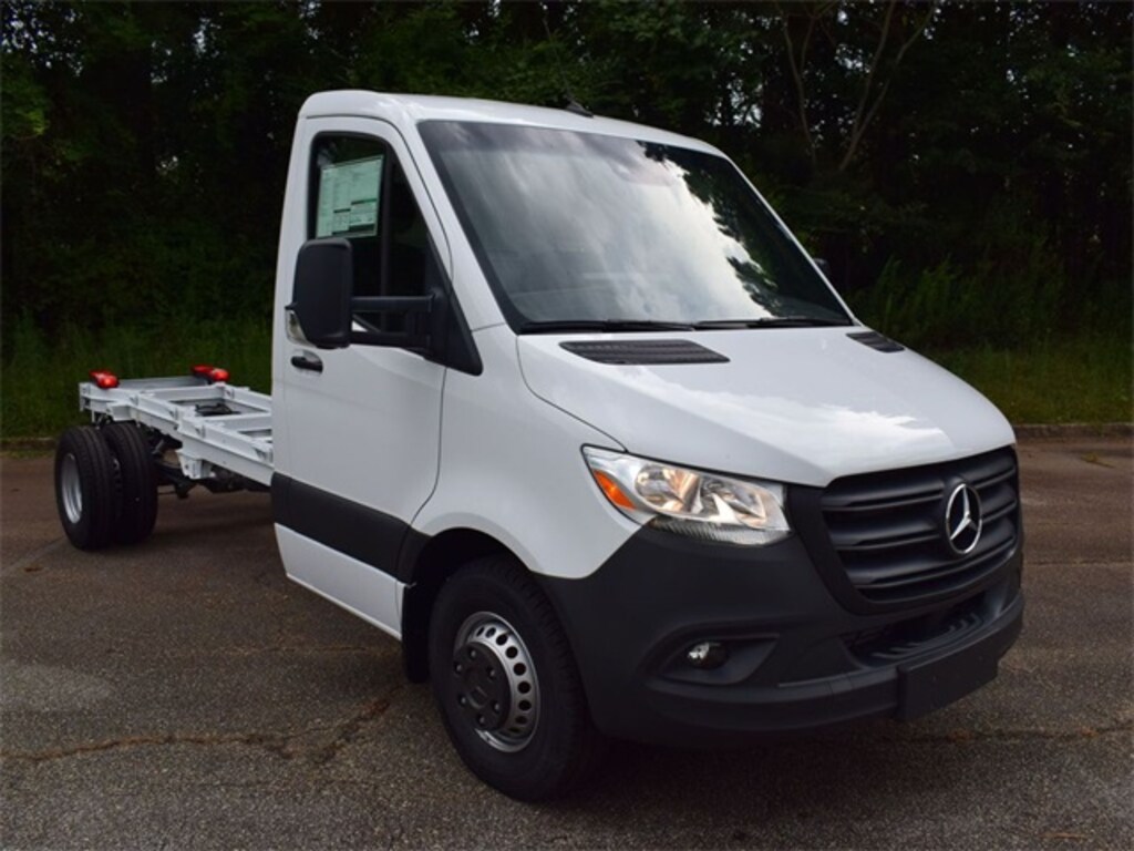 New 2023 Mercedes-Benz Sprinter 4500 Chassis Standard Roof 4-Cyl Diesel HO Truck