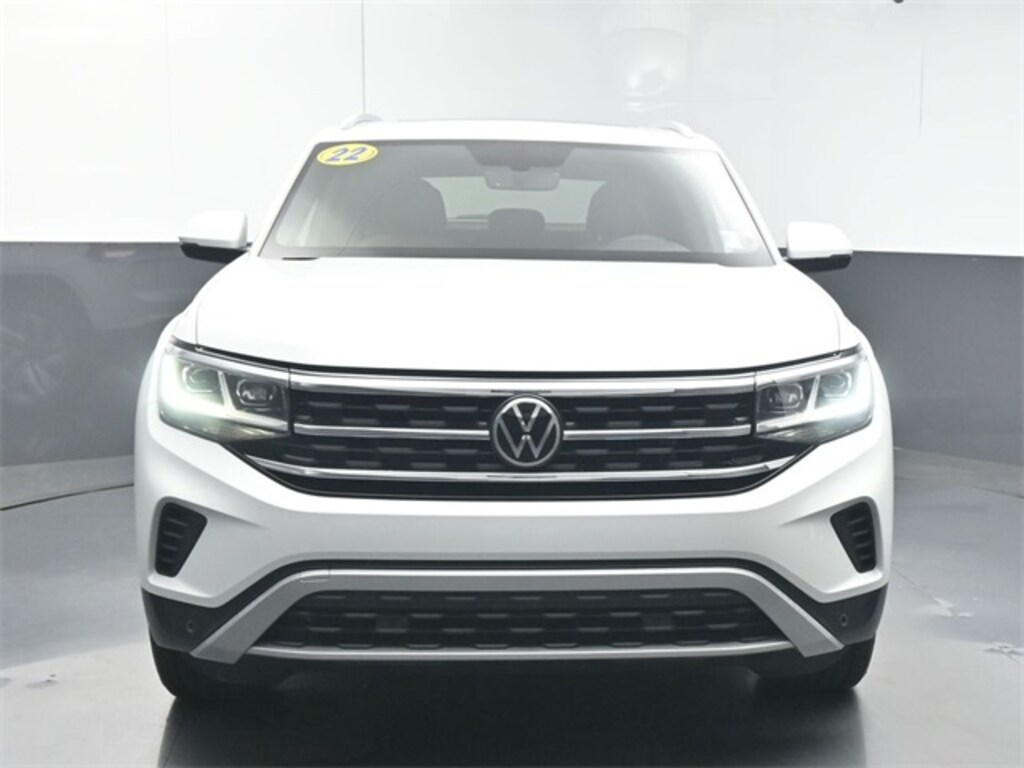 Used 2022 Volkswagen Atlas Cross Sport 3.6L V6 SE w/Technology SUV