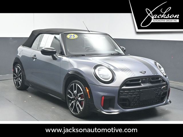 2025 MINI Convertible John Cooper Works's photo