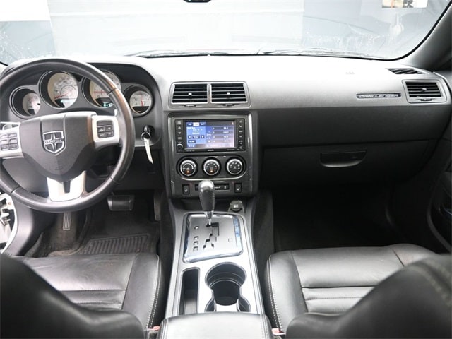 Used 2013 Dodge Challenger SXT with VIN 2C3CDYAG8DH579093 for sale in Macon, GA