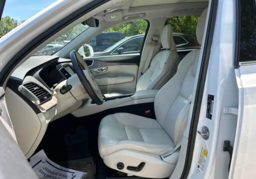 Used 2023 Volvo XC90 B6 AWD Plus 6-Seater SUV