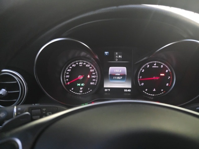 2018 Mercedes-Benz GLC GLC300's photo