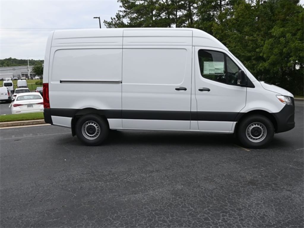 New 2025 Mercedes-Benz Sprinter 2500 Standard Roof 4-Cyl Diesel Van Cargo Van