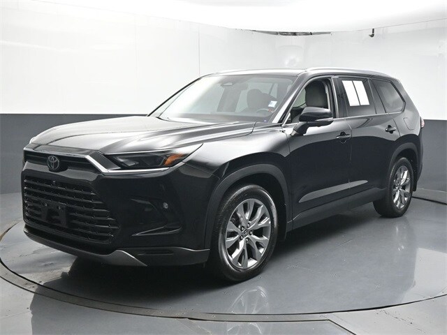 2024 Toyota Grand Highlander Limited photo 4