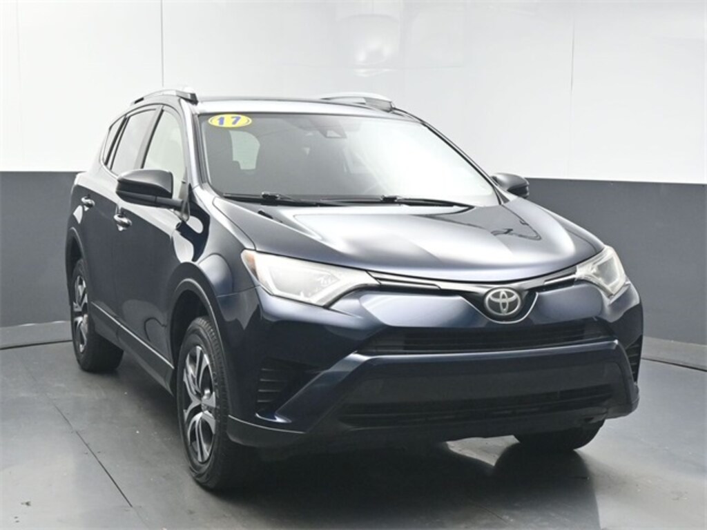 Used 2017 Toyota RAV4 LE SUV