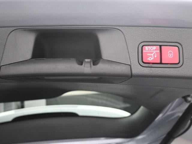 2026 Mercedes-Benz GLB GLB 250 - Photo 25