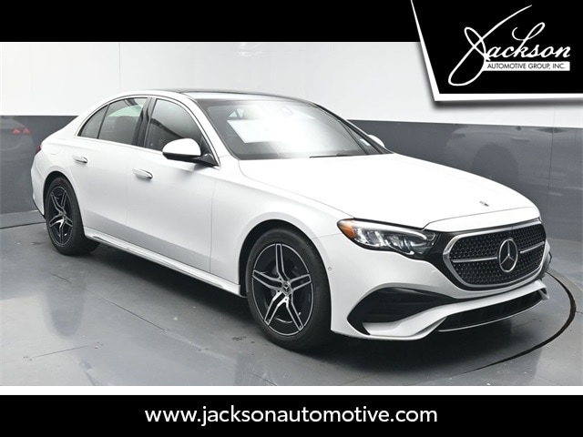 2025 Mercedes-Benz E-Class E350's photo