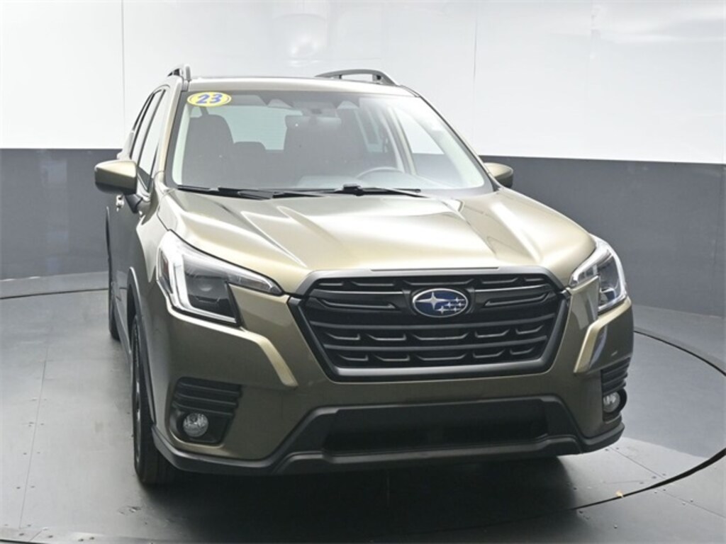 Used 2023 Subaru Forester Premium SUV