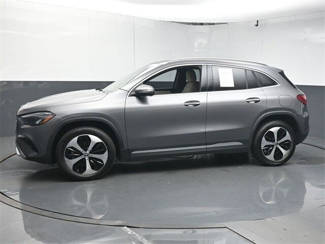 2025 Mercedes Benz GLA 250 photo 4